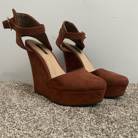 Perfect for fall! - Picture 4 of 4